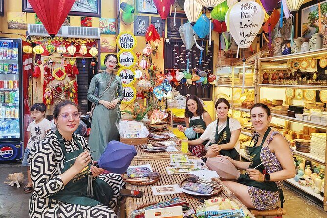 Painting Class Half an Hour in Hoi An Viet Nam - Good To Know  