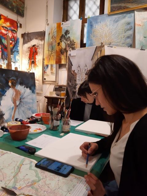 Painting Class in Rome Near Piazza Navona - Experience Highlights