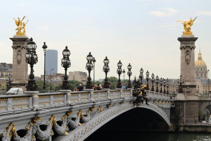 Pairs: the Opera to Hotel Des Invalides Guided Walking Tour - Crossing the Magnificent Pont Alexandre III