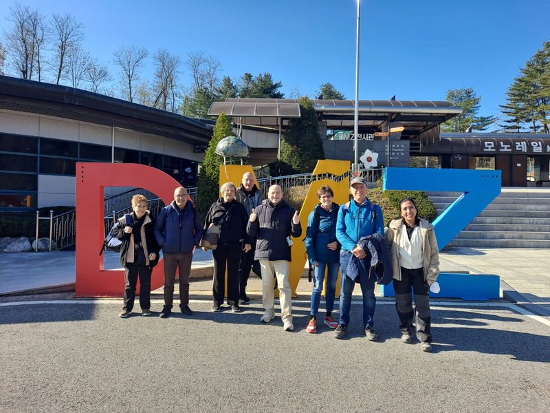 Paju DMZ Private Guided Tour: 3rd Tunnel & Camp Greaves and more - Imjingak Park: A First Look at Korea’s Division