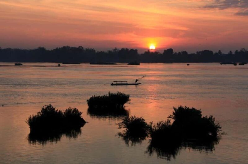 Pakse: Wat Phu, Nasinda Ruins, and Dao Huan Market Tour - Discovering Southern Laos: A Full-Day Tour from Pakse