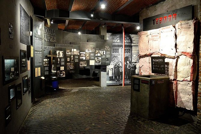 Palace of Culture & Science Warsaw Uprising Museum: SMALL GROUP /inc. Pick-up/ - Good To Know