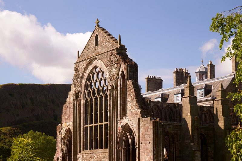 Palace of Holyroodhouse Ticket in Edinburgh - Price and what your ticket covers