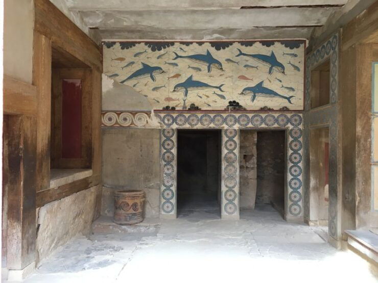 Palace of Knossos Small Group Tour - Tour Experience