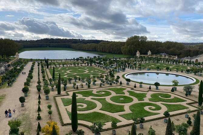 Palace of Versailles by Train From Paris - Common Questions