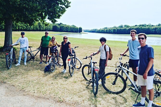 Palace of Versailles Gardens Group Tour by Golf Cart and Bike - Modes of Transportation