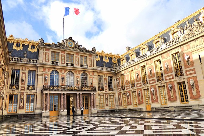 Palace of Versailles Self Guided Tour With Gardens Access & Transfers From Paris - Reviews and Experiences