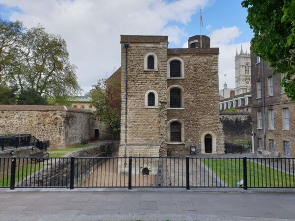 Palaces, Parliament & Power: London's Royal City - The Sum Up