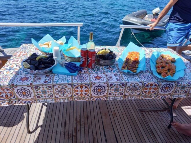 Palau: La Maddalena Archipelago Motorboat Tour With Lunch - Meeting Point
