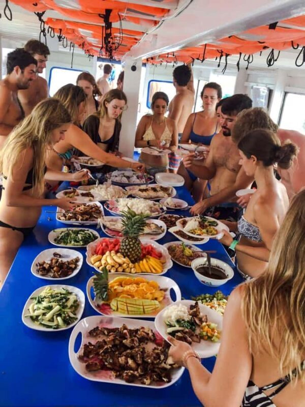 Palawan: Coron to El Nido 4D3N Group Boat Expedition - Transport and Group Dynamics