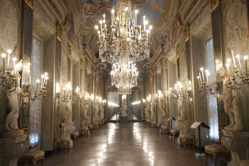 Palazzi dei Roll and Palazzo Reale Guided Tour - Good To Know
