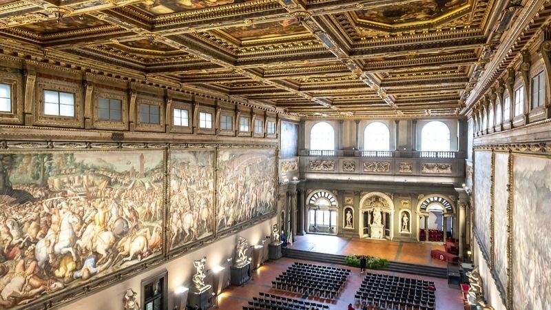 Palazzo Vecchio entry ticket with tour in Florence - The hidden stairway and palace passages