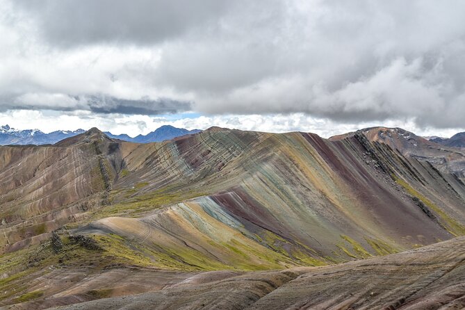 Palccoyo Rainbow Mountain Tour - Private Day Trek - Private Guide and Transportation