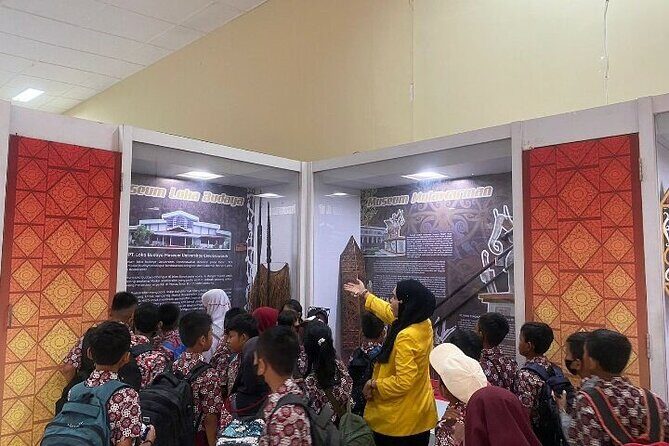 Palembang - ONE DAY CITY TOUR & SUNGAI MUSI - Practical Tips for Travelers