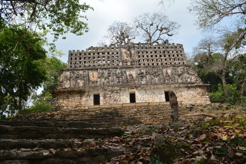 Palenque: 2-Day Lacandon Jungle, Yaxchilan, & Bonampak Trip - Overnight in an Ecolodge with Cultural Immersion