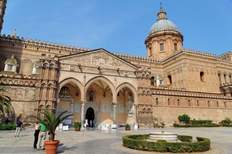 Palermo: City & Palazzo Dei Normanni Guided Walking Tour - Cultural Immersion