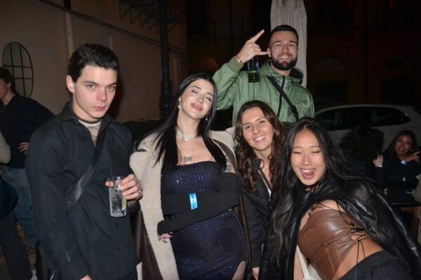 Palermo: Guided Bar Crawl With Shots and Discounts on Drinks - Frequently Asked Questions