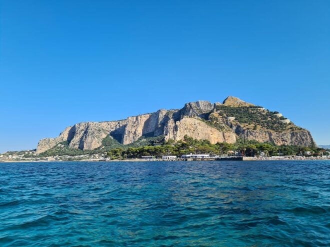 Palermo: HALF-DAY TOUR ON BOAT - Inclusions