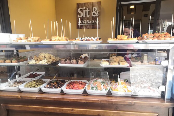 Palermo Street Food Tour Including Market and City Centre - City Centre Delights