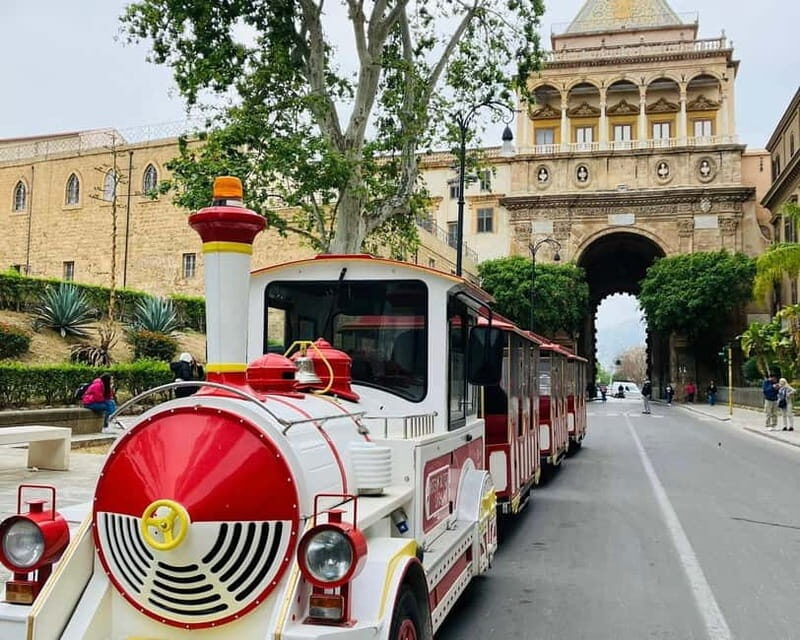 Palermo: Tour of the historic center by little train - An In-Depth Look at the Tour Experience