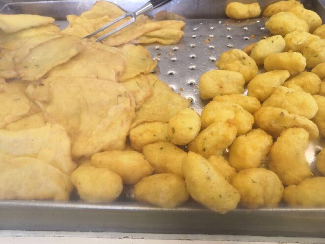 Palermo Walking Tour: Highlights & Street Food - Visiting the Capo Market