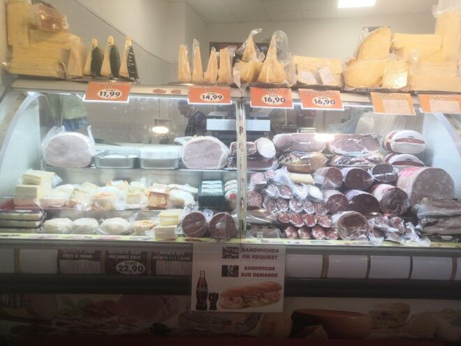 Palermo Walking Tour: Highlights & Street Food - Selecting Participants and Date