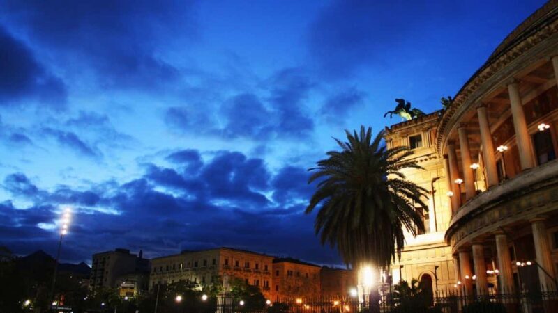 Palermo's Dark Shades: Ghost, Crime and Tasting Walking Tour - Good To Know
