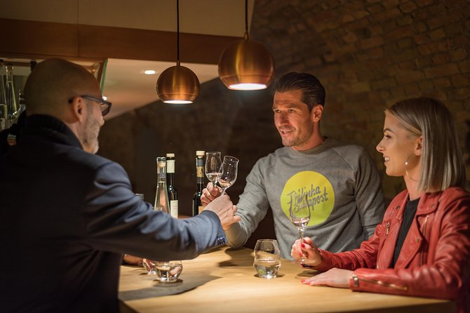 Palinka Experience Budapest: Showroom Guidance & Spirit Tasting - Inclusions