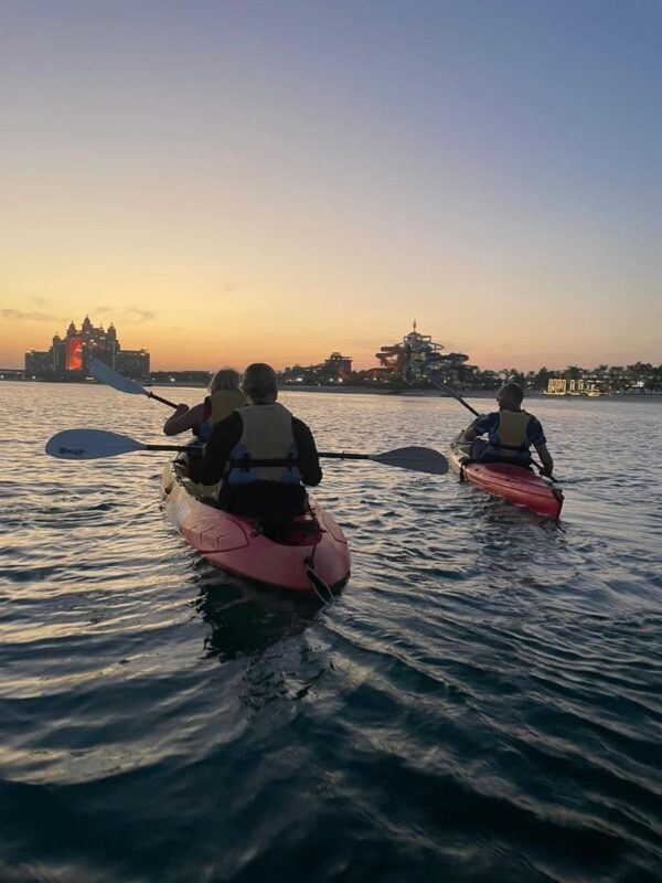Palm Jumeirah Kayak Tour in Dubai - A relaxed paddle, with a few real-world caveats