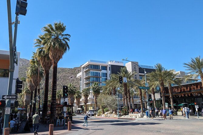 Palm Springs Scavenger Hunt Walking Activity and Game - Practical Details and Tips