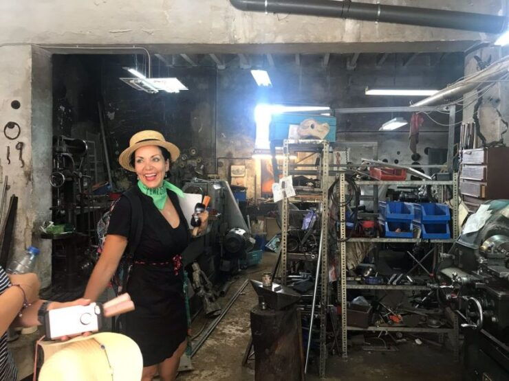 Palma: 2.5-Hour Chinatown Market Tour - Experience and Cultural Exploration