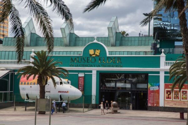 Palma: 24-Hour Hop-On Hop-Off Bus Tour With Audio Commentary - Overall Ratings and Additional Details