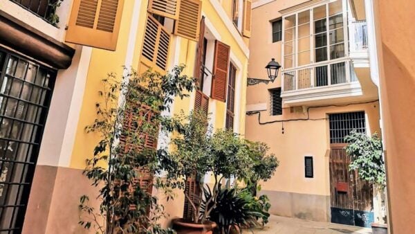 Palma: Alleys of Old Town Self-guided Explorer Walk - Important Information