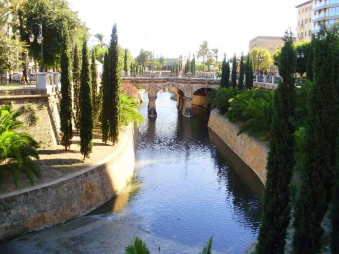 Palma: Alternative History Self-Guided Audio Walking Tour - Customer Reviews