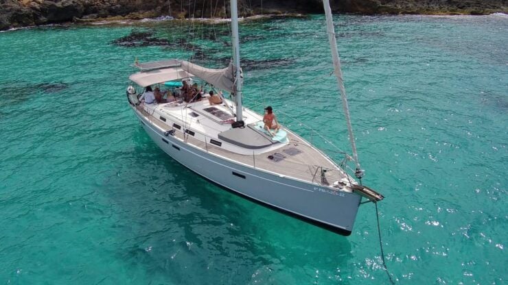 PALMA BAY : 8 HOUR PRIVATE TOUR WITH SAILING BOAT - Experience Highlights