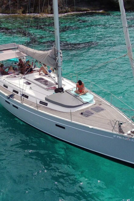 PALMA BAY : 8 HOUR PRIVATE TOUR WITH SAILING BOAT - Catering Options
