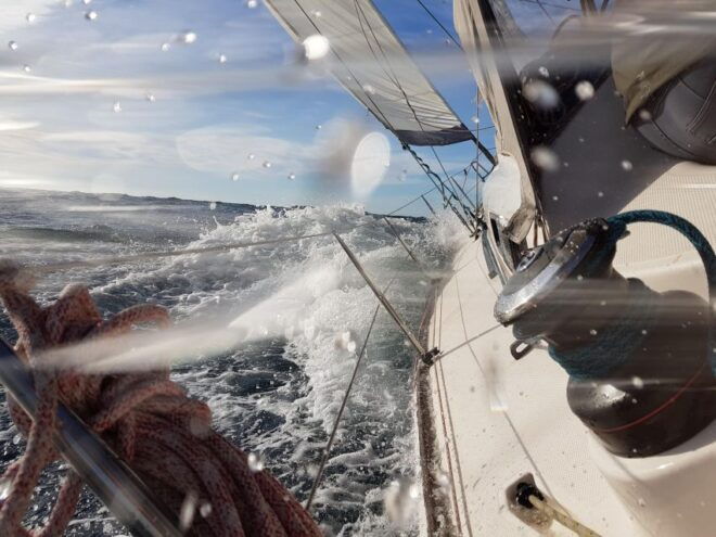 Palma Bay: Sailing Boat Tour With Mallorquín Tapas & Drinks - Sunset Sailing Boat Tour