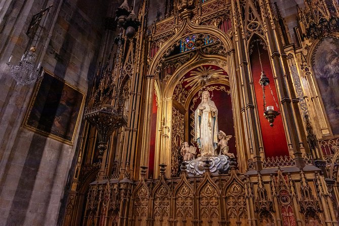 Palma Cathedral & Surroundings Private Tour With Locals - Tour Highlights