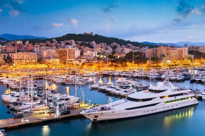 Palma De Mallorca in 1 Day: Walking Tour With Digital Guide - Frequently Asked Questions