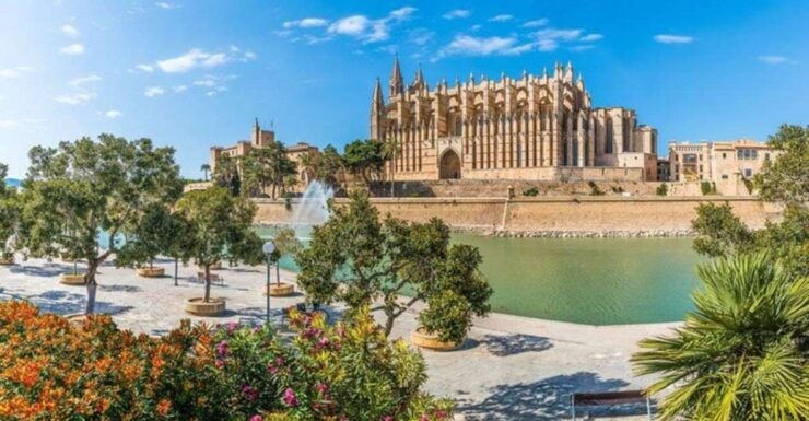 Palma De Mallorca : Must See Private Tour - Itinerary Highlights