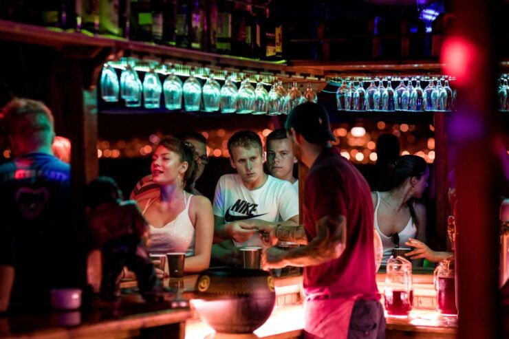 Palma De Mallorca: Night Boat Party With Live DJ - Enjoy Live DJ Music on Board