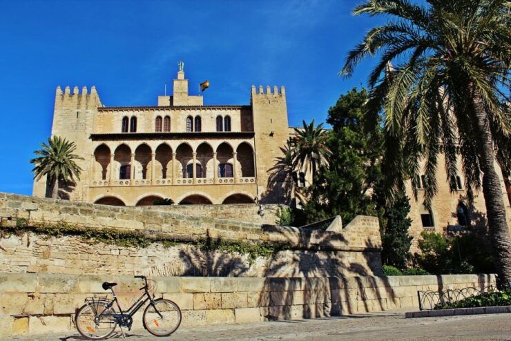 Palma De Mallorca Old Town Guided Bike Tour - Live Tour Guide and Highlights