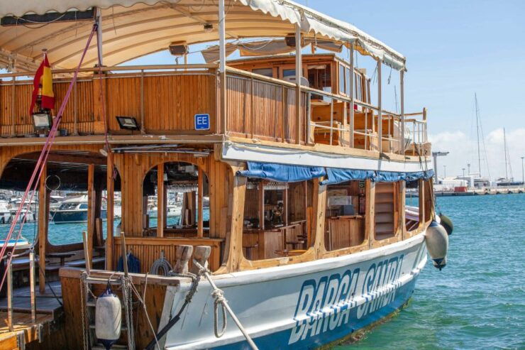 Palma De Mallorca: Palma Bay Boat Tour With Snorkeling - Good To Know