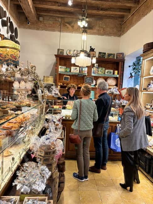 Palma de Mallorca: Private Guided Walking Tour with Tapas - FAQ