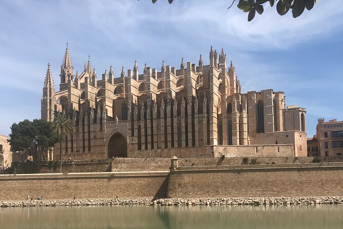 Palma De Mallorca: PRIVATE Local Food and Cathedral Experience - Cancellation Policy