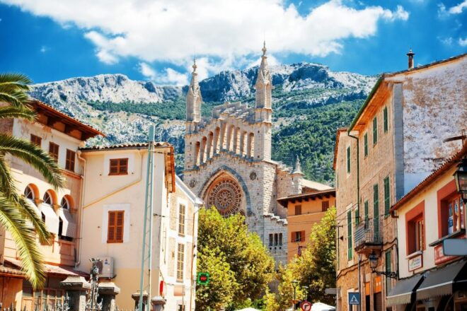 Palma De Mallorca: Self-Guided Audio Tour - Meeting Point and Directions