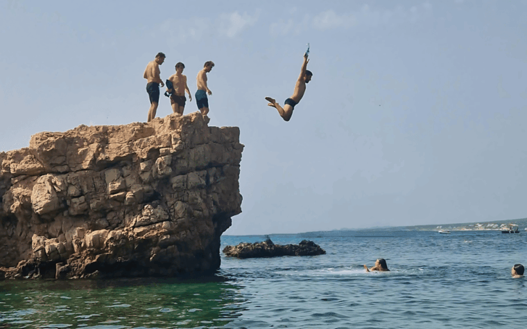 Palma De Mallorca: Smallgroup Tour by Locals in Hidden Coves - Experience Details