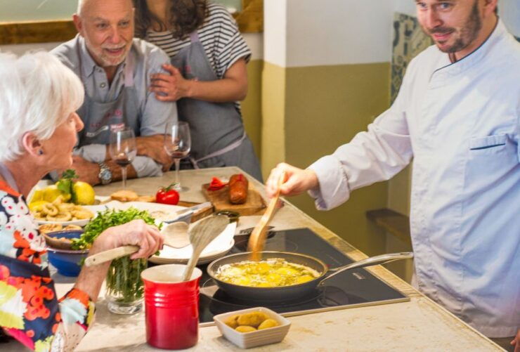 Palma De Mallorca: Spanish Cooking Experience - Cooking Experience Highlights