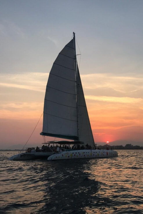 Palma De Mallorca: Sunset Sailing Catamaran Trip With Drink - Good To Know