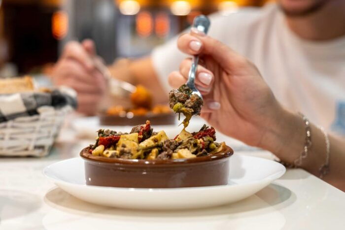 Palma De Mallorca: Traditional Mallorcan Food Tour - Exploring Cafe Sa Caravana